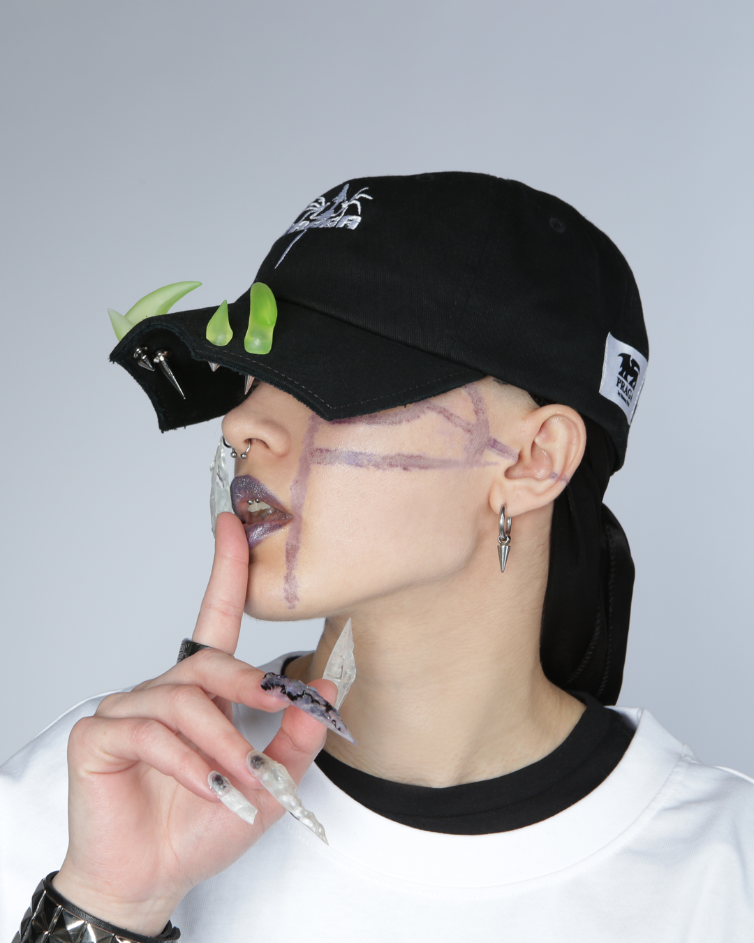 URAN HORNS CAP