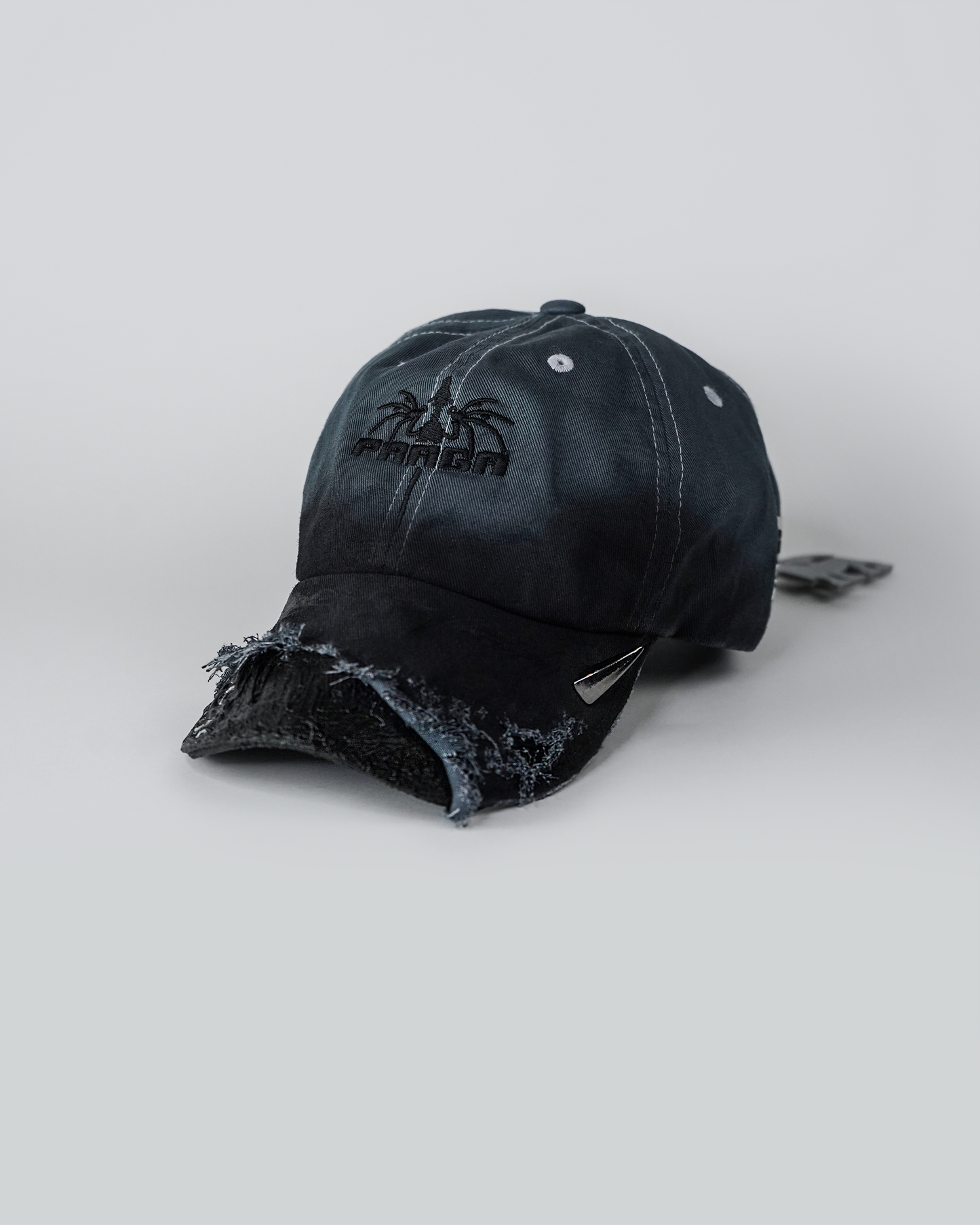 BLACK PLASTISOL CAP