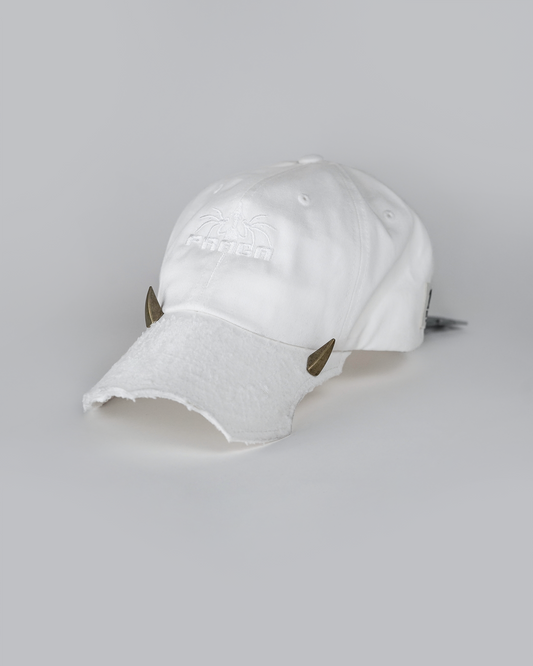 WHITE ASYMMETRY CAP