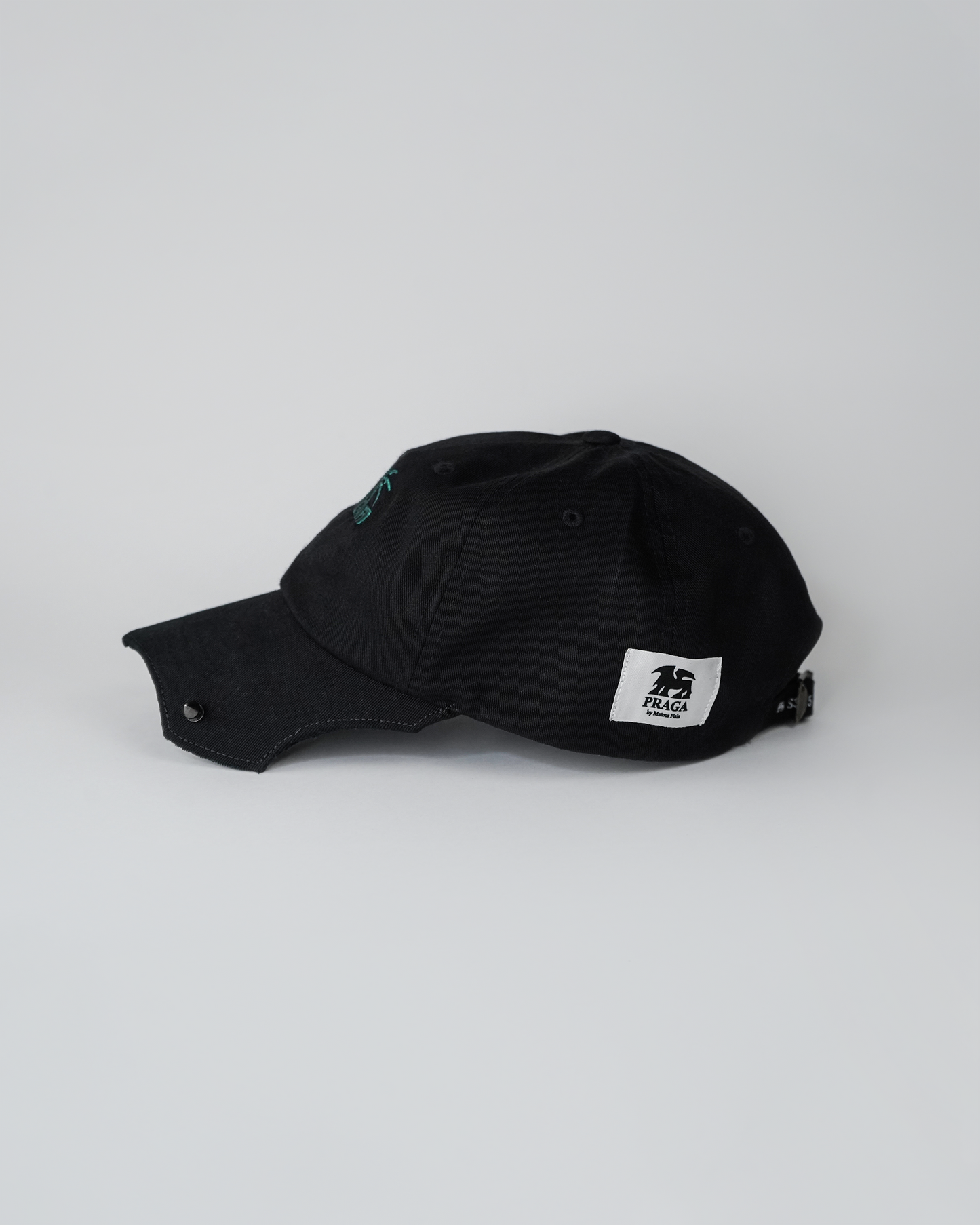 BLACK ASYMMETRY CAP