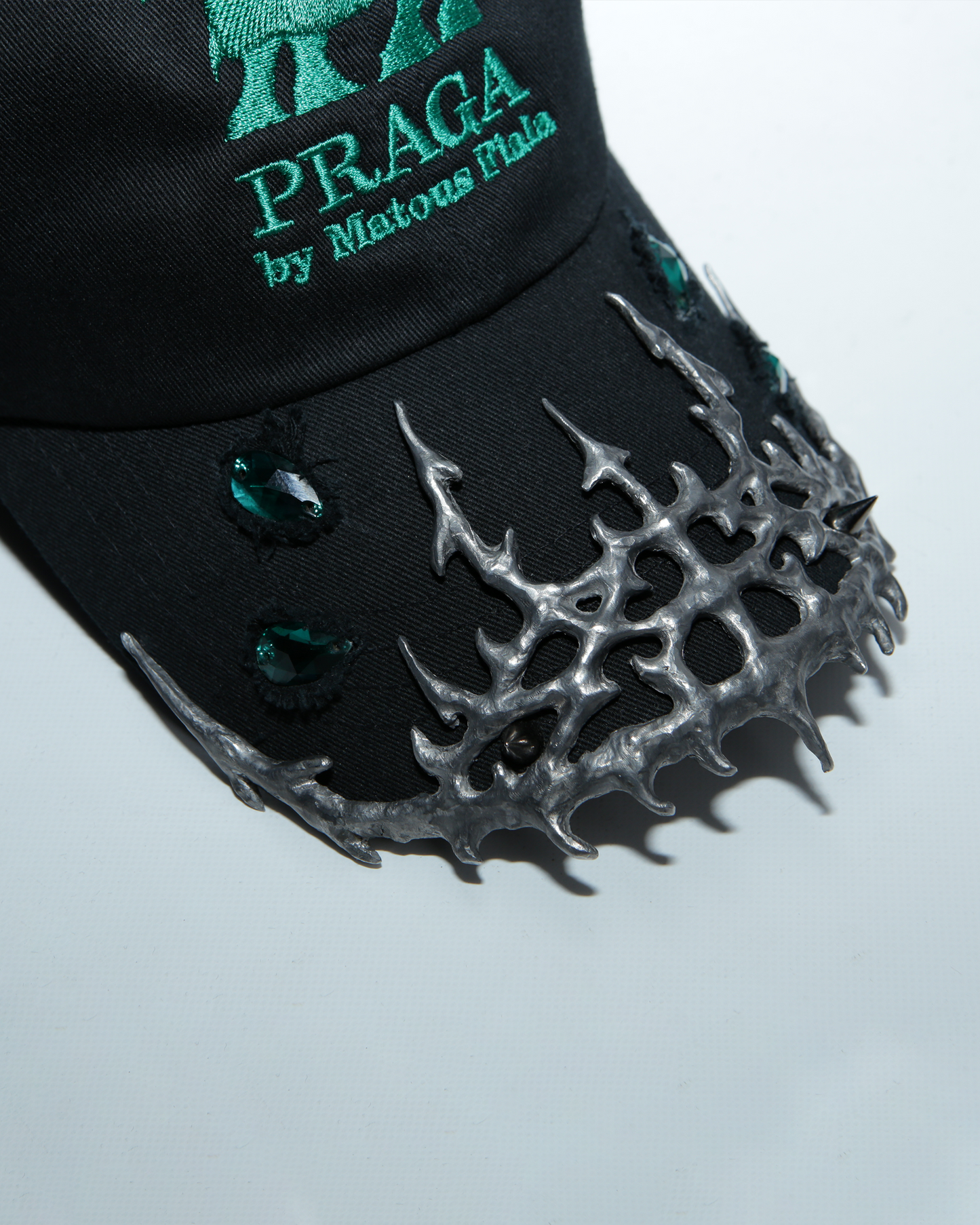 FOUR SHARDS CROWN TOUR CAP