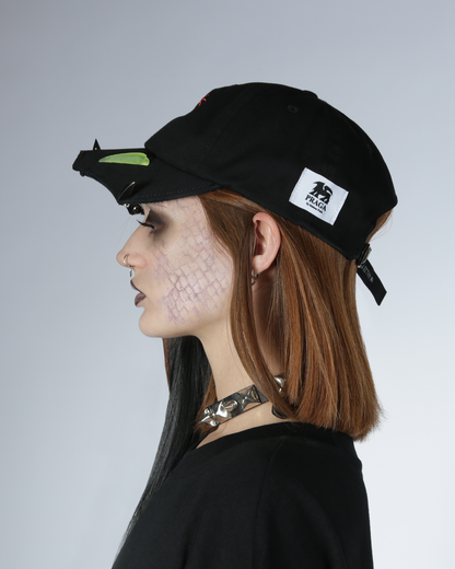 URAN SPIKES CAP