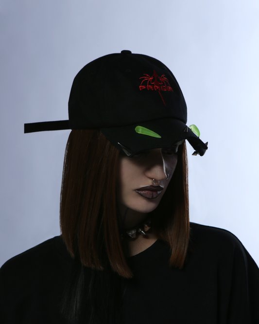 URAN SPIKES CAP