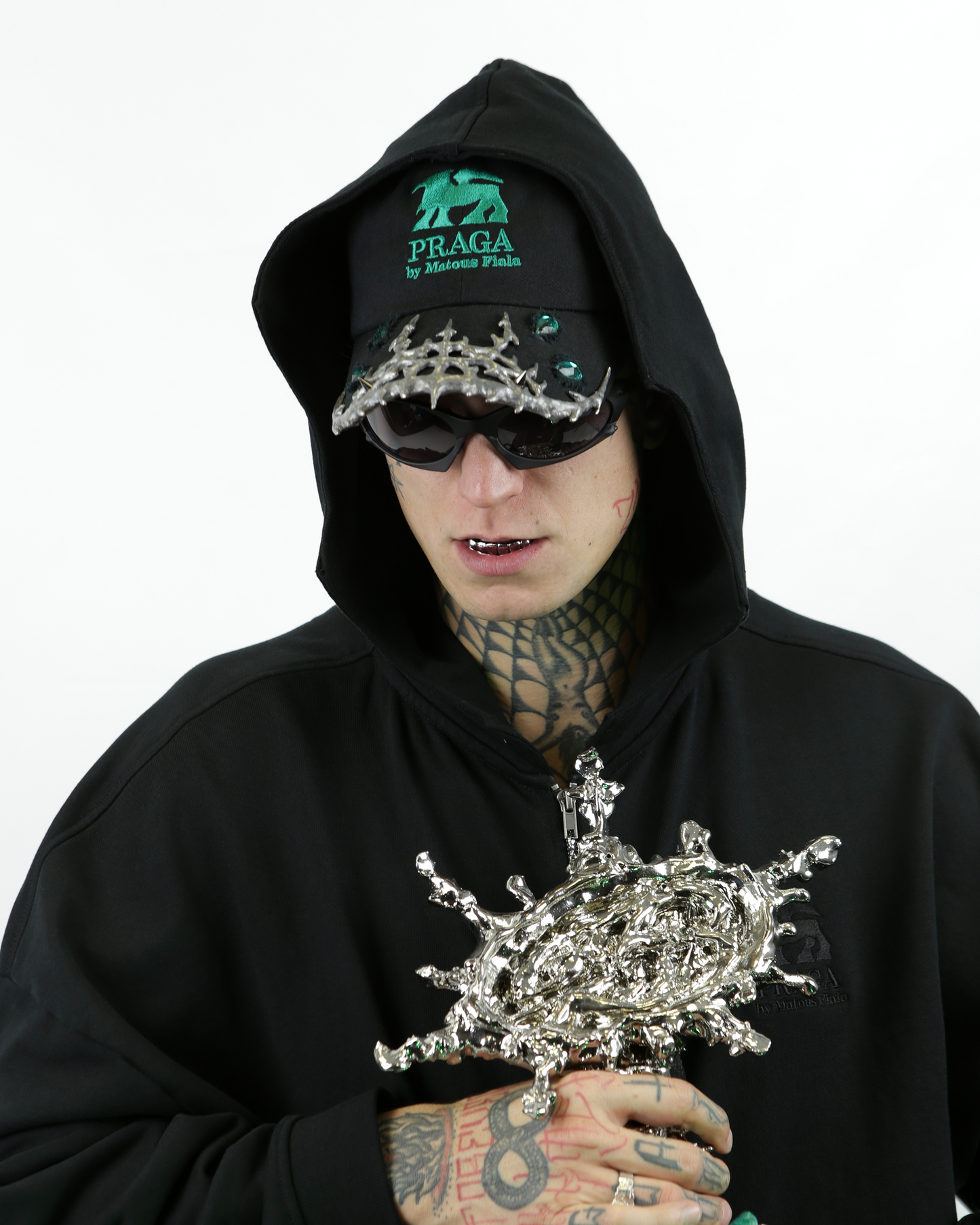 FOUR SHARDS CROWN TOUR CAP