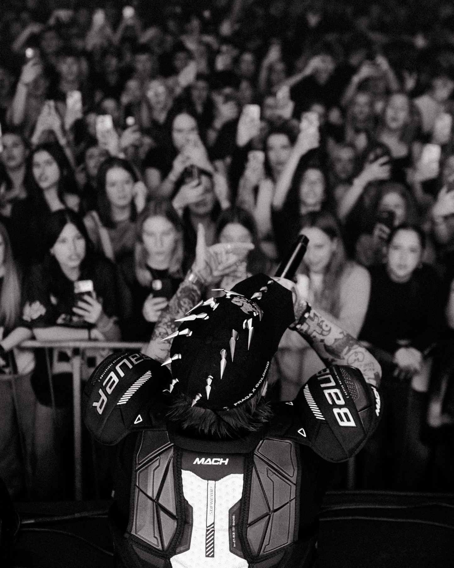 NIK TENDO CROWN TOUR CAP