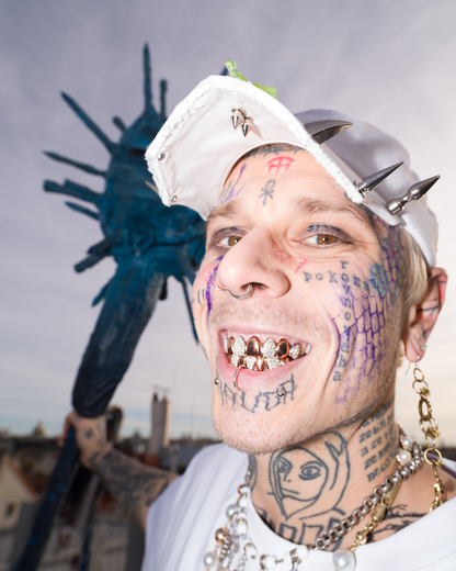 WHITE URAN DRAGON CAP